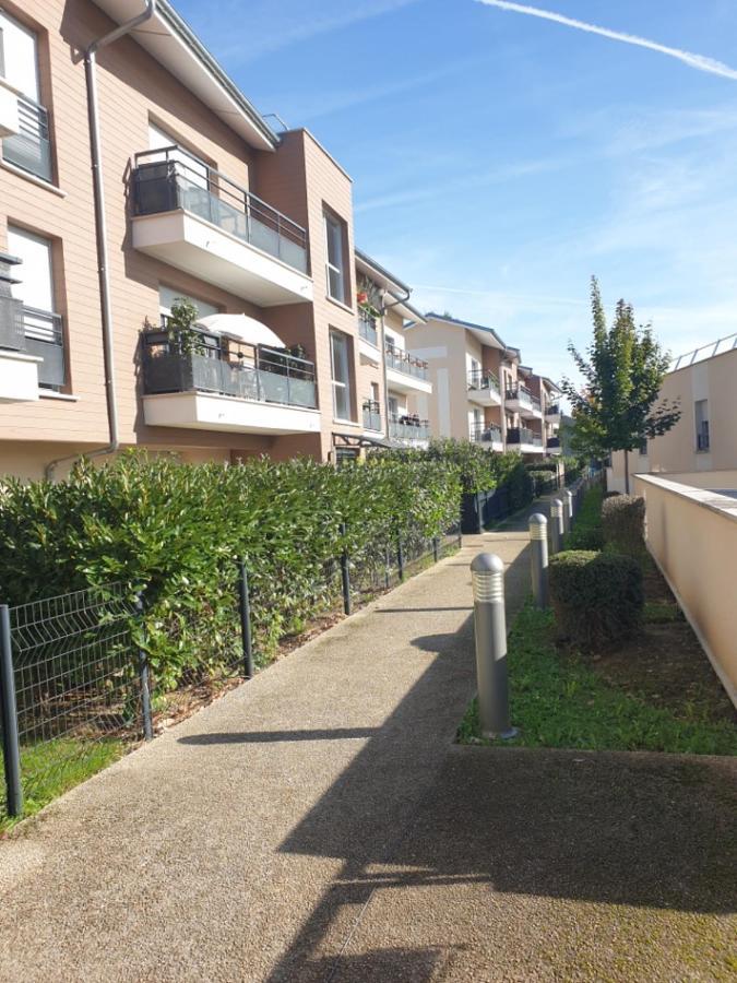 Appartement Studio O Fil De L'O A 12 Kilometres De Disneyland Paris 克雷西拉沙佩勒 外观 照片